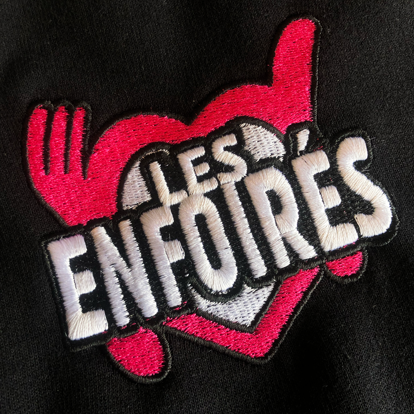 Sweat noir logo brodé